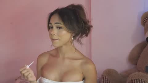Snapshot of ashley_winhouse chatting on 25, 7, 2026 ashley_winhouse online show from 25, 7, 2026