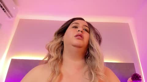 Snapshot of ashleydavis_ chatting on 5, 3, 2025 ASHLEY  online show from 5, 3, 2025