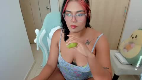 Ashley  online show from 17, 7, 2026