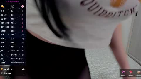 Snapshot of ashleyknightt chatting on 4, 10, 2025 Ashley knight online show from 4, 10, 2025