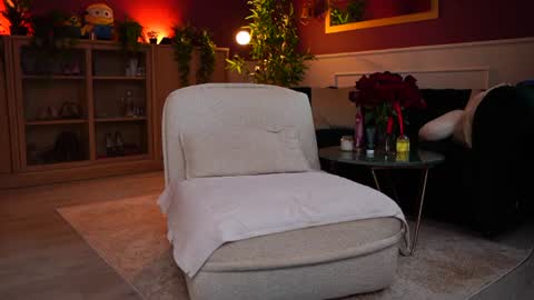 Ashley online show from 17, 6, 2026