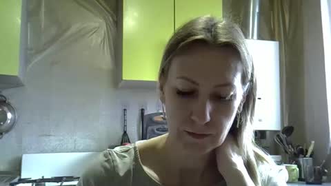 Snapshot of ashleyxhoney chatting on 23, 4, 2026 AshleyXHoney online show from 23, 4, 2026