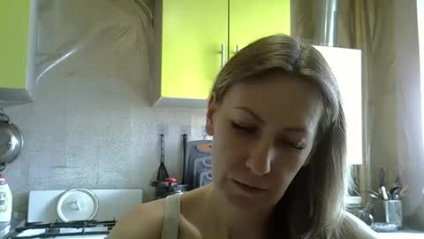Snapshot of ashleyxhoney chatting on 7, 5, 2026 AshleyXHoney online show from 7, 5, 2026