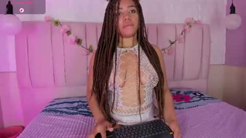 Snapshot of ashly_ruiz chatting on 22, 7, 2026 ASHLY online show from 22, 7, 2026