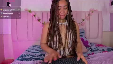 Snapshot of ashly_ruiz chatting on 23, 7, 2026 ASHLY online show from 23, 7, 2026