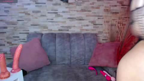 Ashlye  online show from 23, 9, 2025