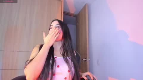 Snapshot of ashlye_stone chatting on 10, 7, 2026 Paula Baleta online show from 10, 7, 2026