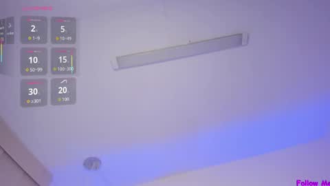 ashlye_white online show from 10, 4, 2026