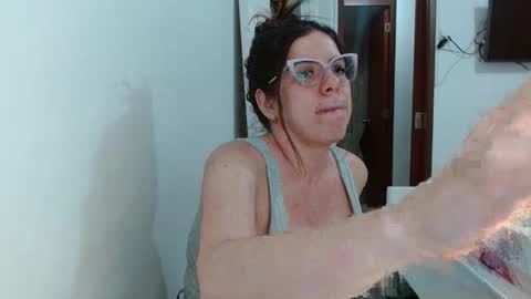 AshlyMoon online show from 27, 5, 2026