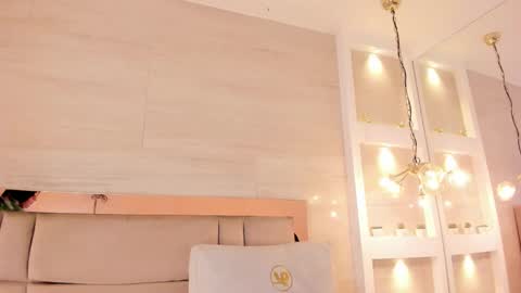 ashlyn online show from 3, 3, 2026