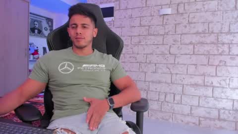 Snapshot of ashton_coleman_ chatting on 7, 4, 2026 my name real is camilo online show from 7, 4, 2026