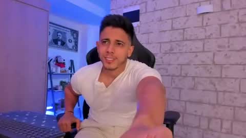 Snapshot of ashton_coleman_ chatting on 11, 7, 2026 my name real is camilo online show from 11, 7, 2026
