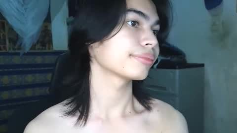 asian_babyboi online show from 30, 11, 2025