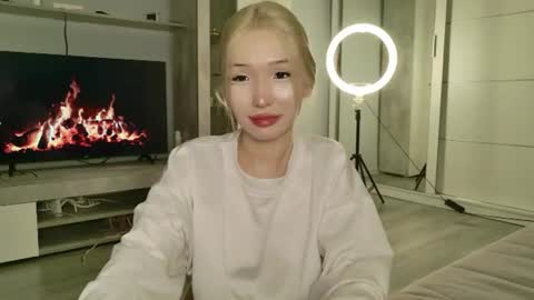 Snapshot of asian_euphoria chatting on 18, 7, 2026 Dju online show from 18, 7, 2026