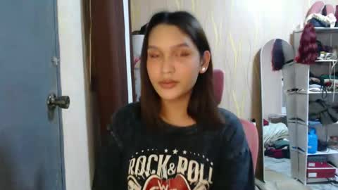 Snapshot of asian_glamm chatting on 2, 10, 2025 ANITA online show from 2, 10, 2025