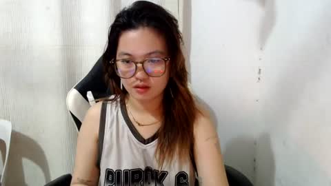 Snapshot of asian_honey69 chatting on 2, 7, 2026 bb girl online show from 2, 7, 2026