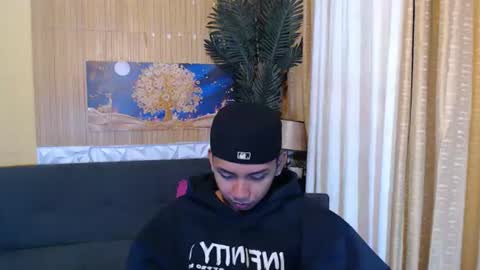 Snapshot of asian_hugedickx chatting on 10, 2, 2026 asian_hugedickx online show from 10, 2, 2026