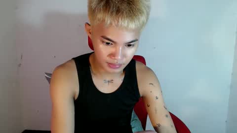 Snapshot of asian_lover05 chatting on 2, 5, 2026 asian_lover05 online show from 2, 5, 2026