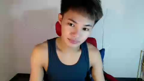 Snapshot of asian_lover05 chatting on 5, 7, 2026 asian_lover05 online show from 5, 7, 2026