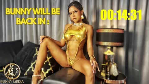 BUNNY WILDER online show from 1, 2, 2025