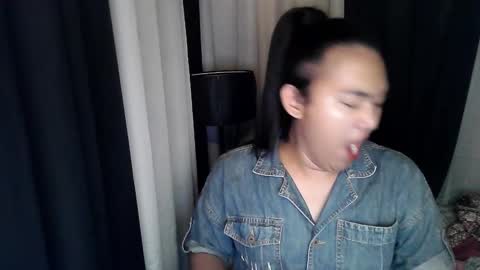 Snapshot of asian_suteishi chatting on 28, 9, 2025 stacey online show from 28, 9, 2025