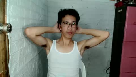 Snapshot of asianbaexx chatting on 27, 3, 2026 EIZE online show from 27, 3, 2026