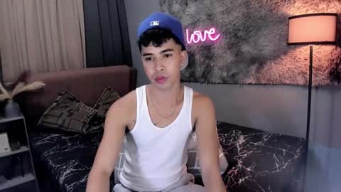 asiancum_peter online show from 27, 9, 2025