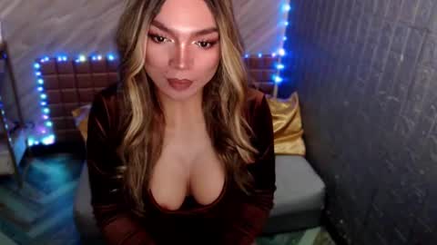 BELLA NOTCH online show from 9, 3, 2026