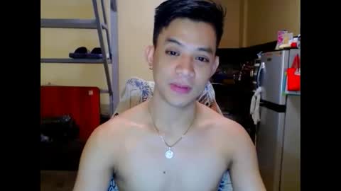Snapshot of asiandreamboyx chatting on 4, 11, 2025 asiandreamboyx online show from 4, 11, 2025