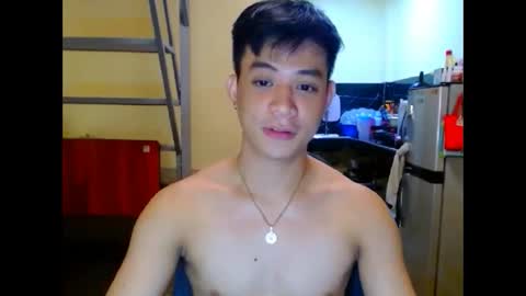 Snapshot of asiandreamboyx chatting on 1, 2, 2026 asiandreamboyx online show from 1, 2, 2026