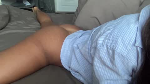Snapshot of asiangirlandwhiteguy chatting on 20, 9, 2025 asiangirlandwhiteguy online show from 20, 9, 2025
