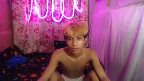Snapshot of asianhot_boyxxx chatting on 29, 10, 2025 asianhot_boyxxx online show from 29, 10, 2025