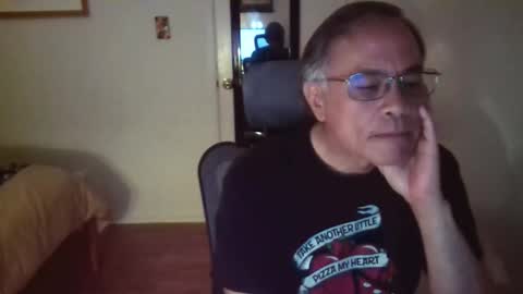 Asian Mixed Man online show from 23, 9, 2025