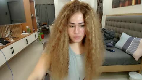 Snapshot of asiannaughtyerika chatting on 14, 1, 2025 ERIKA 3 online show from 14, 1, 2025