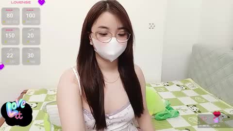 Snapshot of asianniky chatting on 11, 9, 2025 asianniky online show from 11, 9, 2025