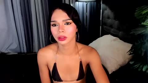 Snapshot of asianpetiteprincess chatting on 11, 6, 2026 asianpetiteprincess online show from 11, 6, 2026