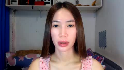 Snapshot of asianqt19 chatting on 27, 5, 2026 J A D E online show from 27, 5, 2026