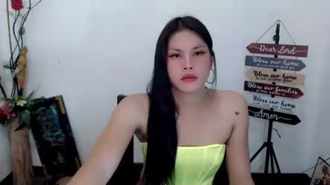 lucy gwapa online show from 18, 10, 2025