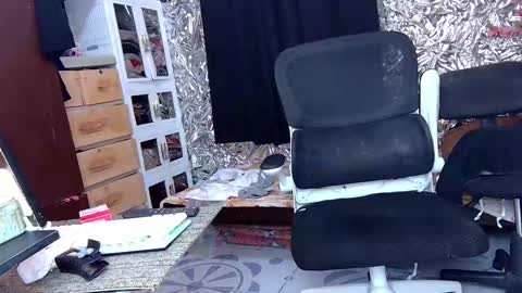 Trish online show from 16, 11, 2025