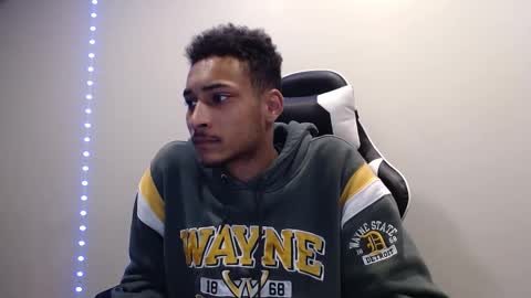 Snapshot of asimpsdream chatting on 12, 3, 2025 asimpsdream online show from 12, 3, 2025