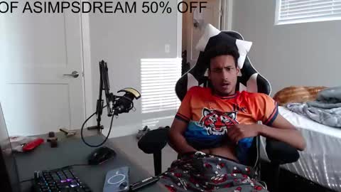 Snapshot of asimpsdream chatting on 19, 9, 2025 asimpsdream online show from 19, 9, 2025