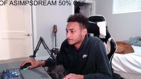 Snapshot of asimpsdream chatting on 15, 10, 2025 asimpsdream online show from 15, 10, 2025