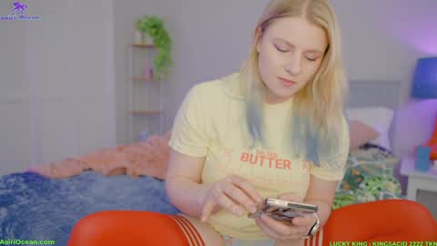 Asiri   pronounced Ah-siri Please no nicknames   3 online show from 15, 4, 2026