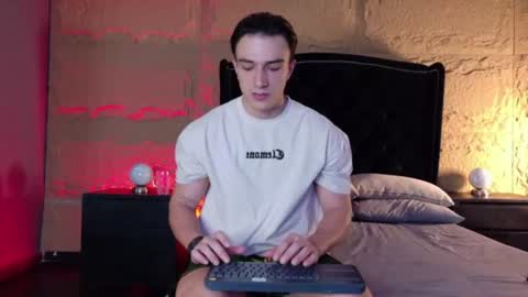 Snapshot of aslanfox_ chatting on 15, 6, 2026 Aslan online show from 15, 6, 2026