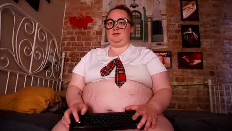 Snapshot of assgives chatting on 9, 6, 2026 Eva online show from 9, 6, 2026