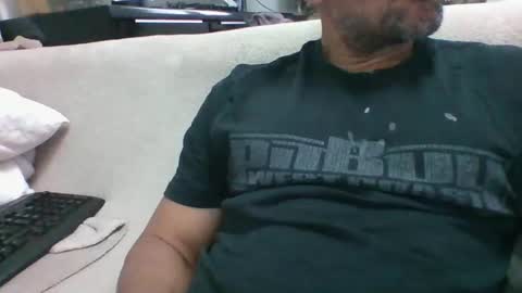 Snapshot of asshunnter chatting on 14, 10, 2025 MARCO online show from 14, 10, 2025