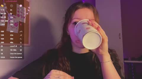 Camilla 3 online show from 5, 12, 2025