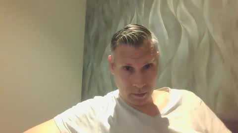 Snapshot of assmani28 chatting on 30, 4, 2026 Assmani28 online show from 30, 4, 2026