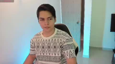 Snapshot of asta_kuro chatting on 4, 7, 2026 Asta Kuno online show from 4, 7, 2026