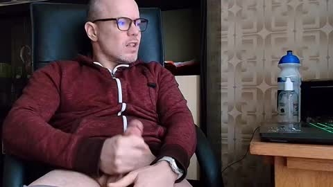 Snapshot of asterion51 chatting on 11, 2, 2026 asterion51 online show from 11, 2, 2026